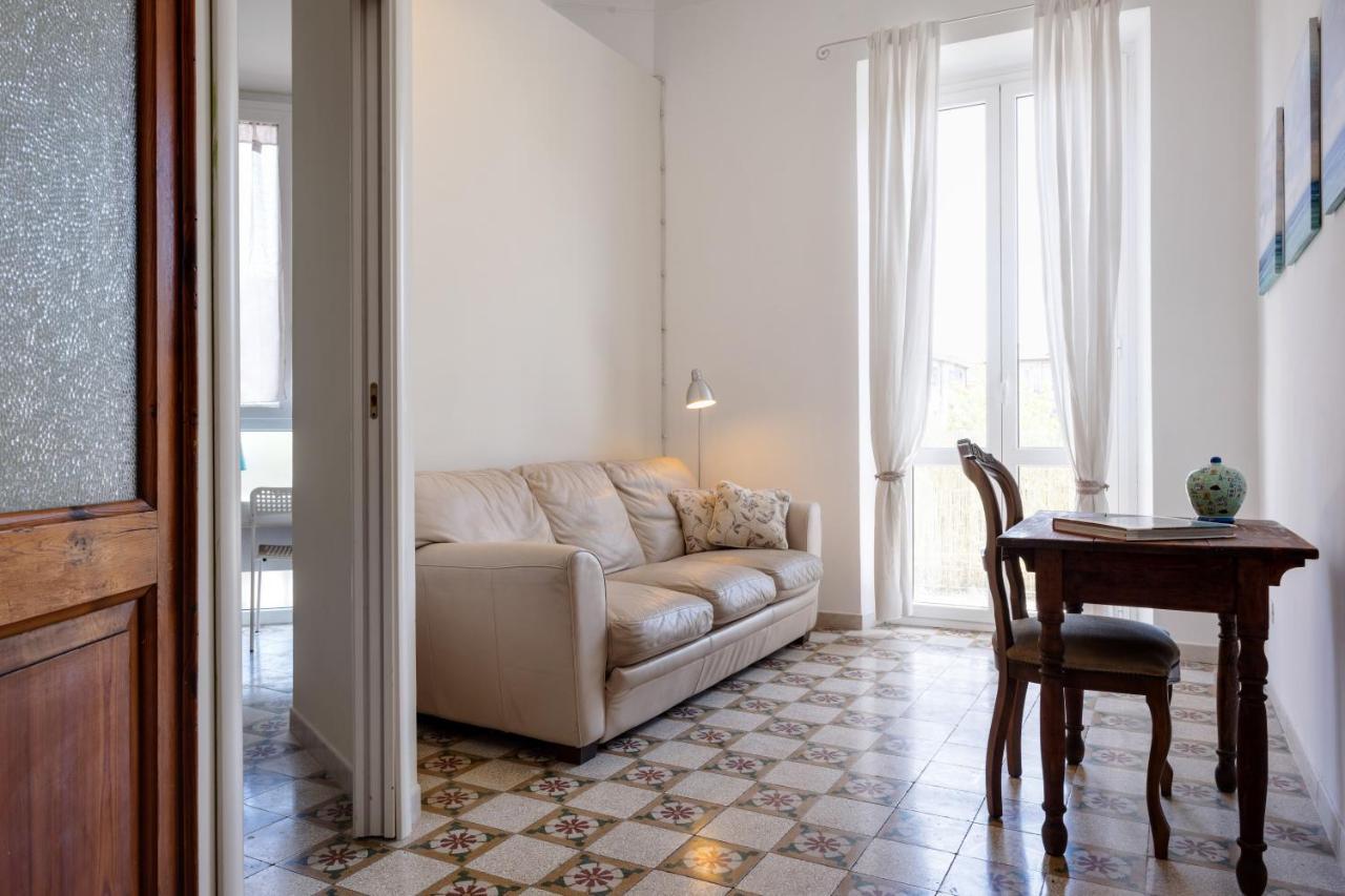 Piazza Concordia Apartment With Balcony La Spezia Kültér fotó